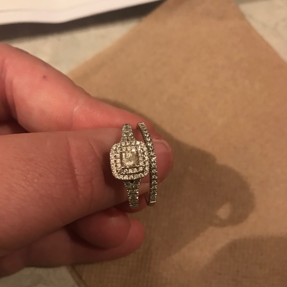 Wedding Ring Set - image 3